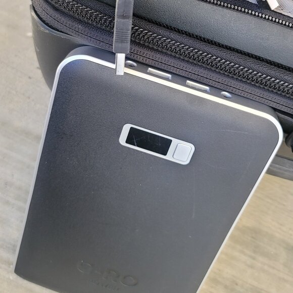 G-RO Smart Carry-On Bag 22" 2-Wheel Luggage + Battery Pack ALL BACK - Picture 12 of 16